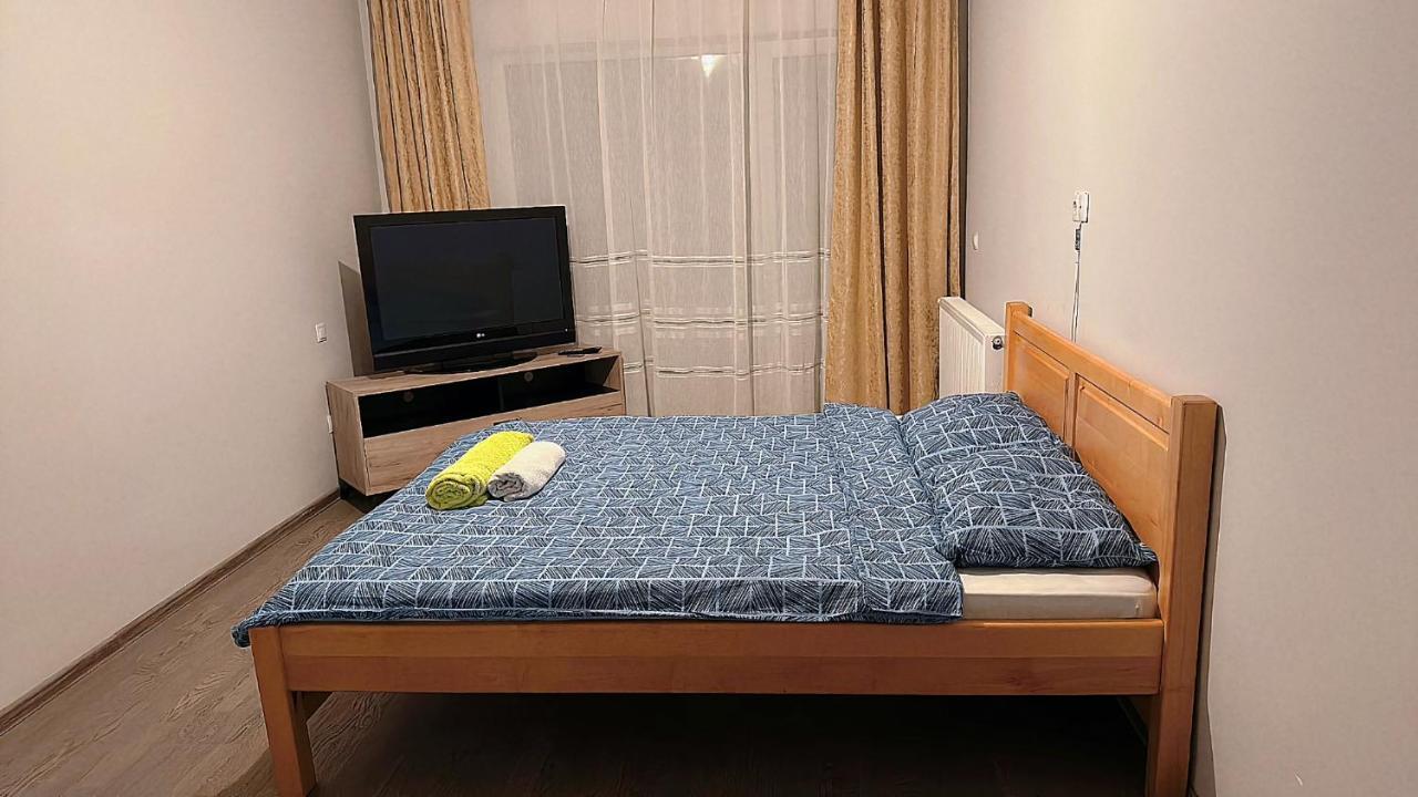 Kiwi Apartment Бистрица Экстерьер фото